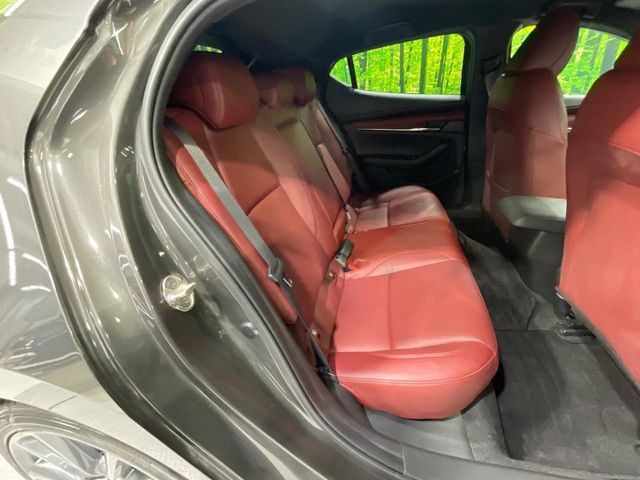 MAZDA 3 FASTBACK 2020 Image 31