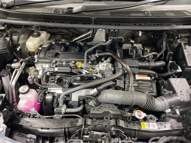 TOYOTA SIENTA HYBRID 2024 Image 31