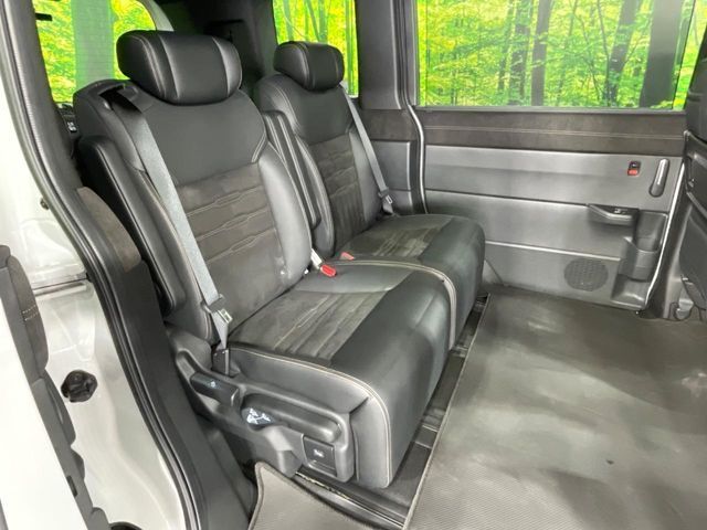 HONDA STEPWAGON E:HEV SPAD 2023 Image 31