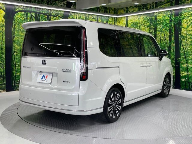 HONDA STEPWAGON E:HEV SPAD 2023 Image 31