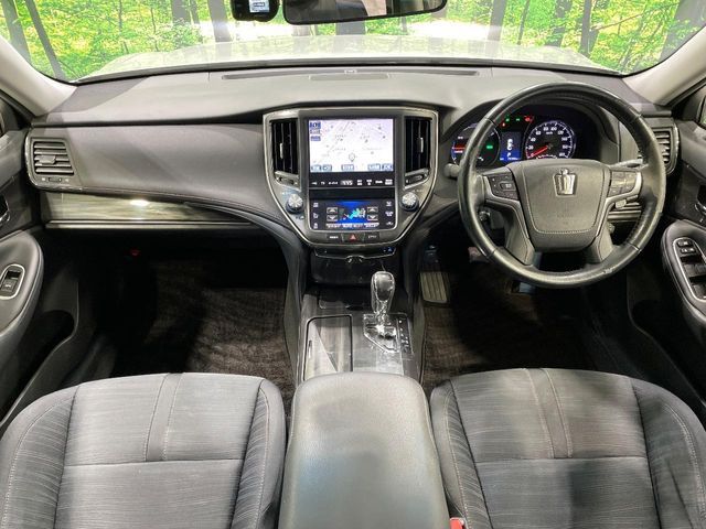 TOYOTA CROWN SEDAN HYBRID 2013 Image 31