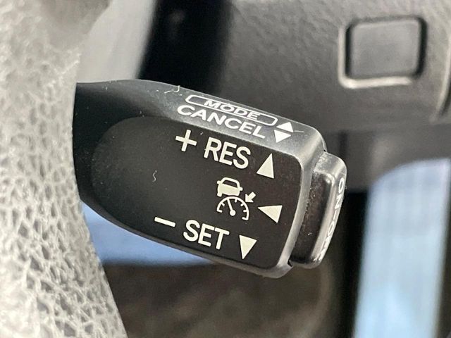 TOYOTA CROWN SEDAN HYBRID 2013 Image 31