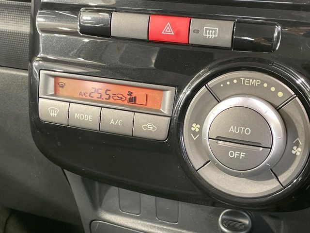 DAIHATSU TANTO 2013 Image 31