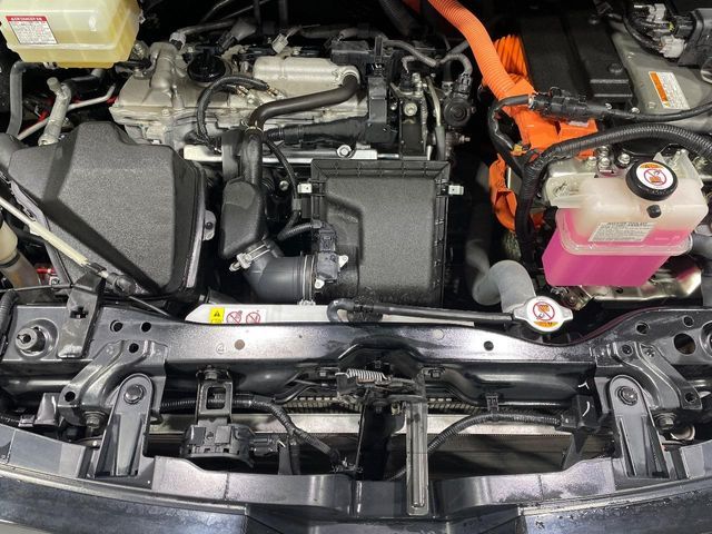 TOYOTA VOXY HYBRID 2019 Image 31