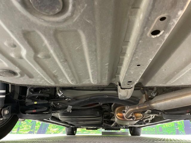 TOYOTA VOXY HYBRID 2019 Image 31