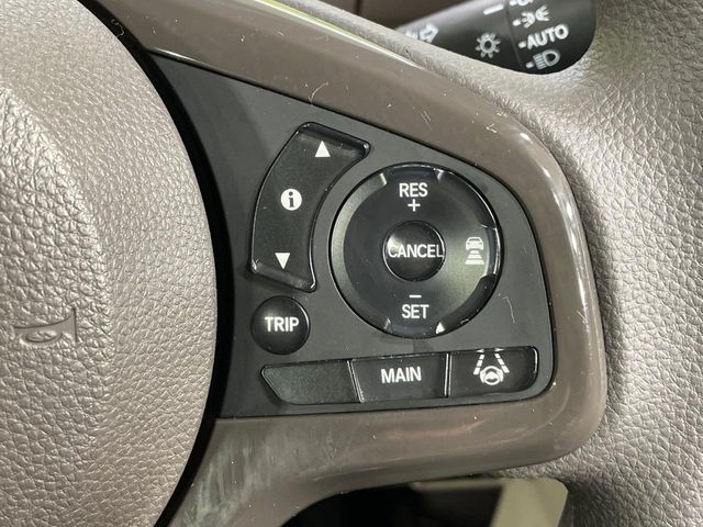 HONDA N BOX CUSTOM 2018 Image 31