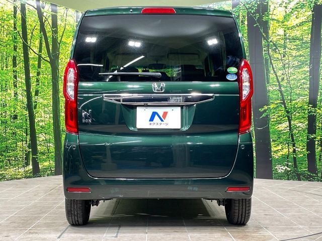 HONDA N BOX CUSTOM 2018 Image 31