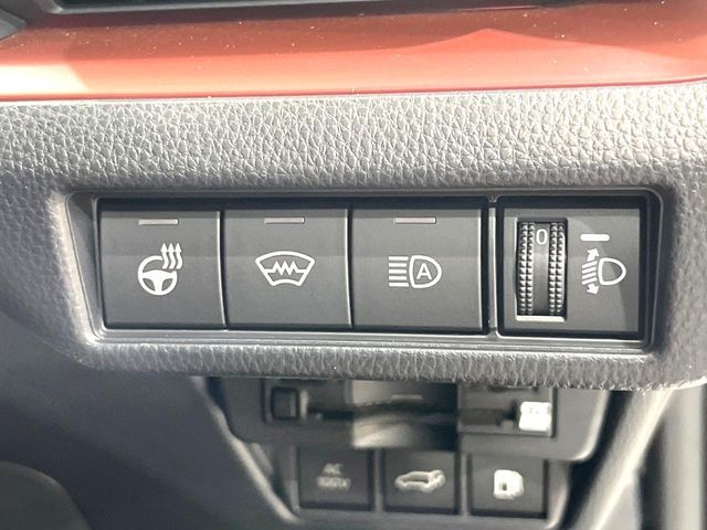 TOYOTA PRIUS 4WD 2023 Image 31