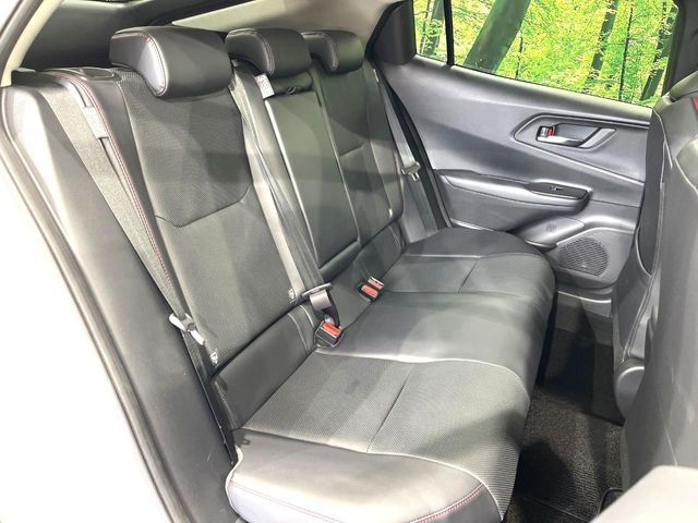 TOYOTA PRIUS 4WD 2023 Image 31