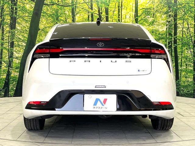 TOYOTA PRIUS 4WD 2023 Image 31