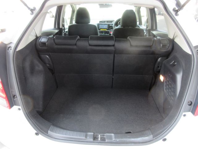 HONDA FIT HYBRID 2019 Image 31