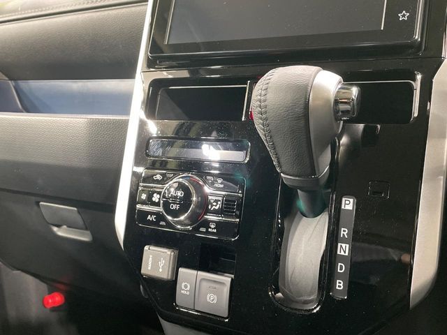 TOYOTA ROOMY 2025 Image 31