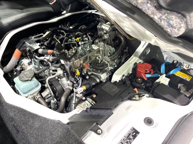 TOYOTA HIACE VAN 4WD 2025 Image 31