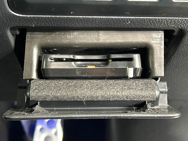 SUBARU LEGACY OUTBACK 2017 Image 31