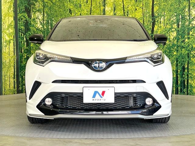 TOYOTA C-HR 2017 Image 31