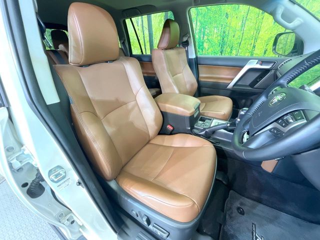 TOYOTA LANDCRUISER PRADO 2022 Image 31