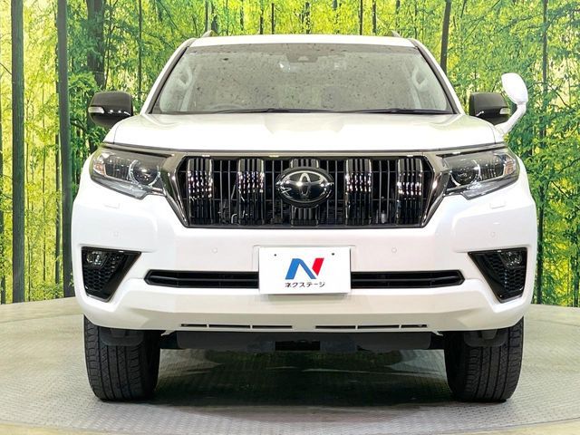 TOYOTA LANDCRUISER PRADO 2022 Image 31