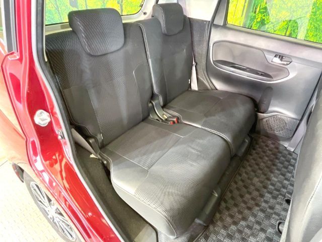 DAIHATSU MOVE CUSTOM 2017 Image 31