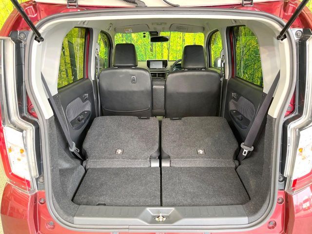 DAIHATSU MOVE CUSTOM 2017 Image 31