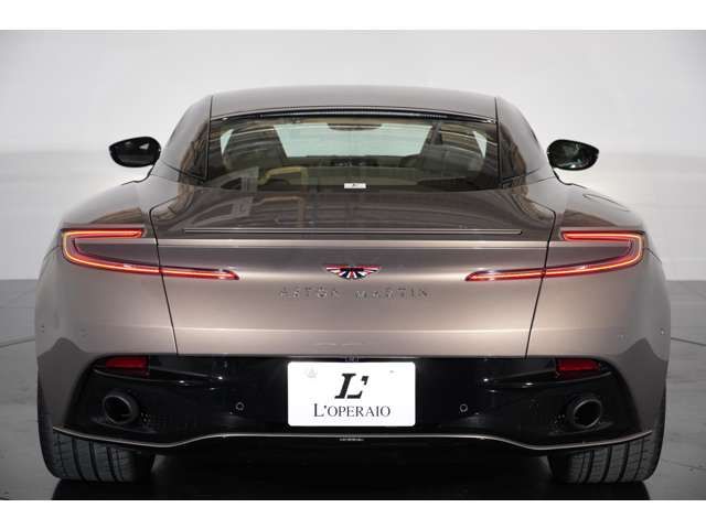 ASTON MARTIN ASTON MARTIN 2022 Image 31