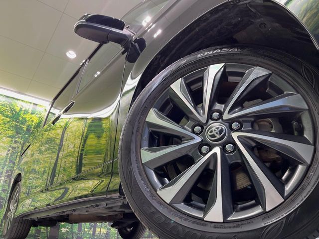 TOYOTA VOXY HYBRID 2022 Image 31