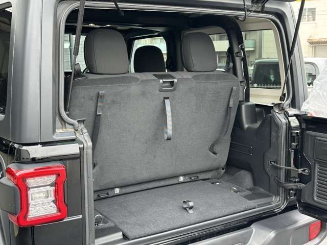 JEEP WRANGLER 2022 Image 31