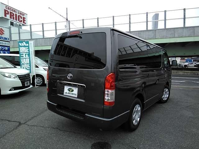 TOYOTA HIACE VAN 2WD 2021 Image 31