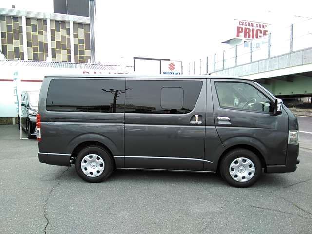 TOYOTA HIACE VAN 2WD 2021 Image 31