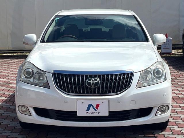 TOYOTA CROWN MAJESTA 2011 Image 31