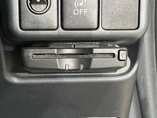 TOYOTA AQUA 2013 Image 31