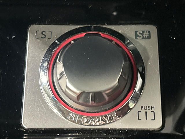 SUBARU EXIGA CROSSOVER 7 2018 Image 31