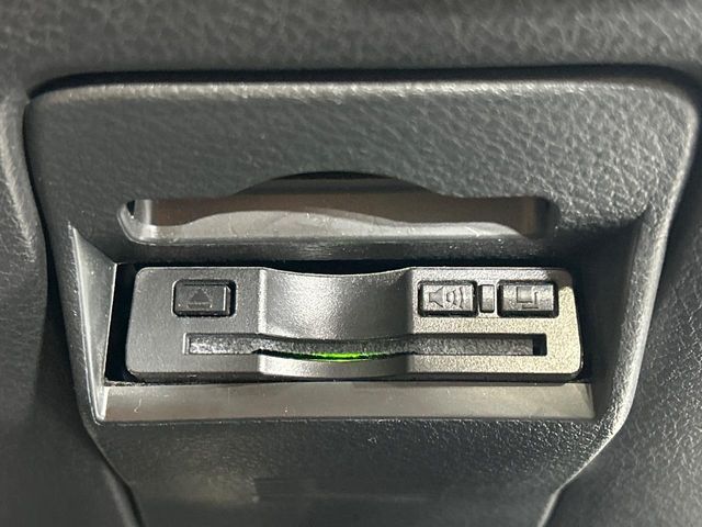 SUBARU EXIGA CROSSOVER 7 2018 Image 31