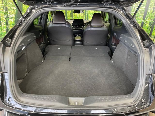 TOYOTA C-HR 2017 Image 31