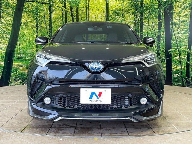 TOYOTA C-HR 2017 Image 31