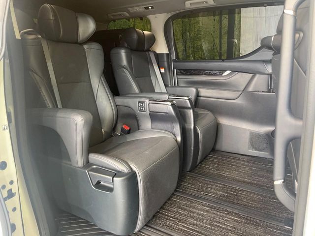 TOYOTA ALPHARD 2023 Image 31