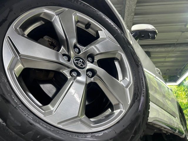 TOYOTA RAV4 HYBRID 4WD 2019 Image 31