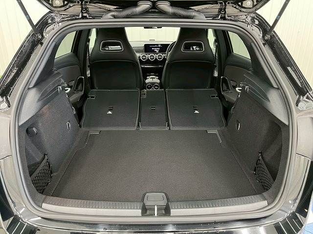 MERCEDES BENZ A CLAS 2019 Image 31