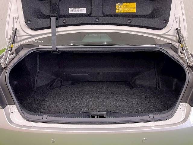 TOYOTA CROWN SEDAN HYBRID 2015 Image 31