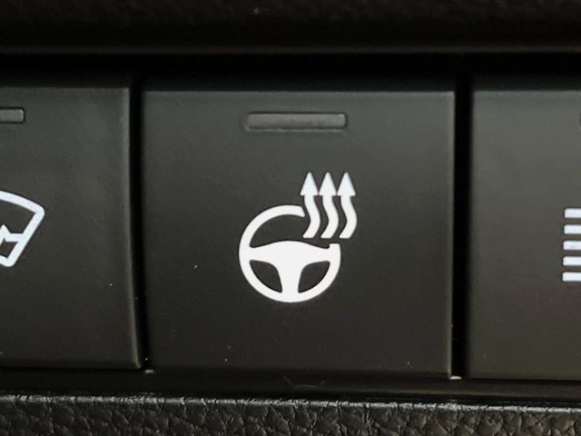 TOYOTA COROLLA CROSS HYBRID 2026 Image 31