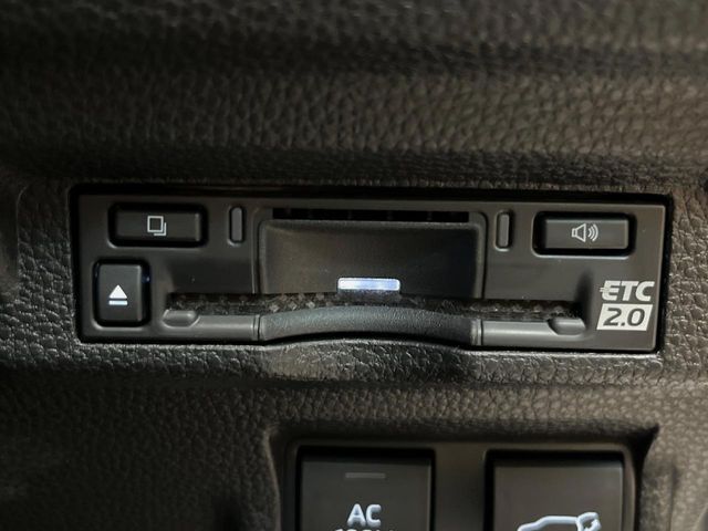 TOYOTA COROLLA CROSS HYBRID 2026 Image 31