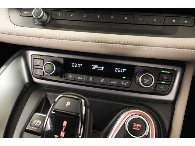 BMW I8 2014 Image 31