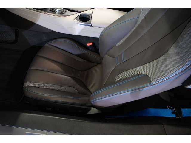 BMW I8 2014 Image 31
