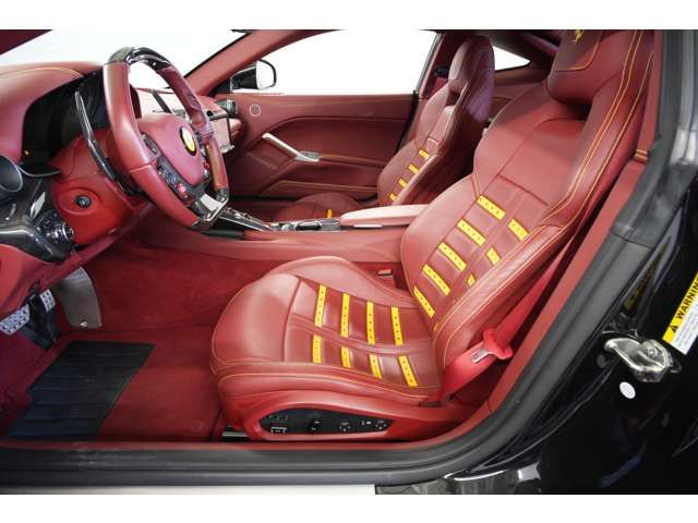 FERRARI F12 2013 Image 31