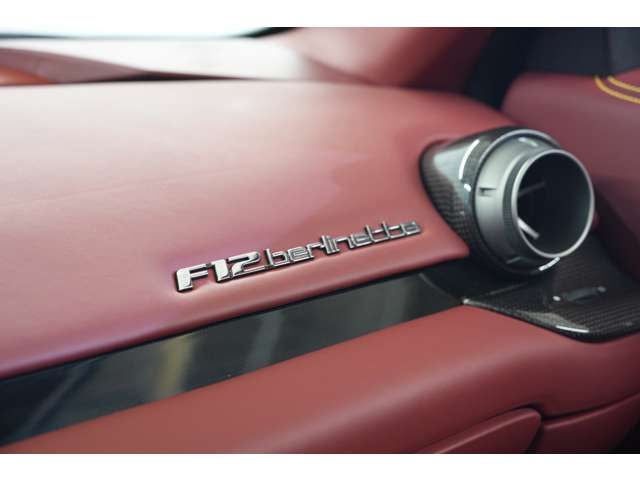 FERRARI F12 2013 Image 31