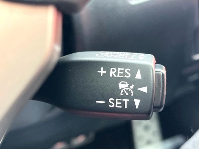 TOYOTA LEXUS RC300H 2015 Image 31