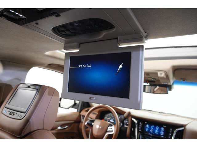 CADILLAC ESCALADE 2015 Image 31