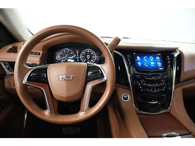 CADILLAC ESCALADE 2015 Image 31