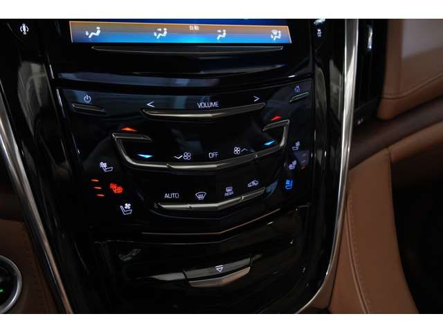 CADILLAC ESCALADE 2015 Image 31