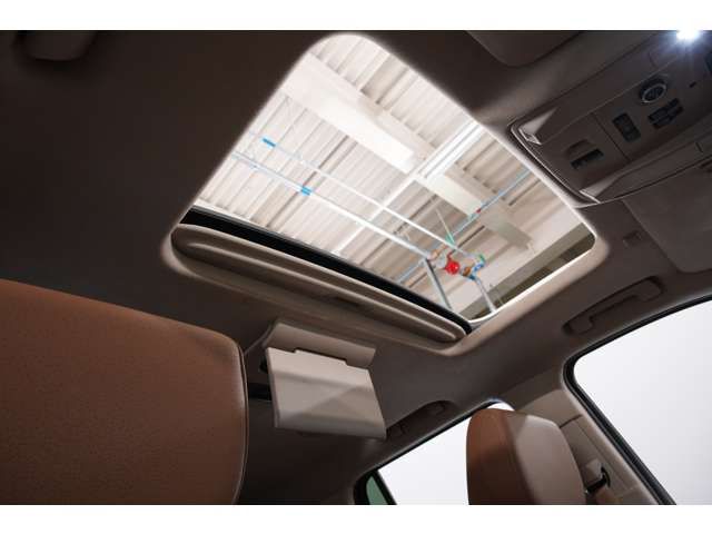 CADILLAC ESCALADE 2015 Image 31