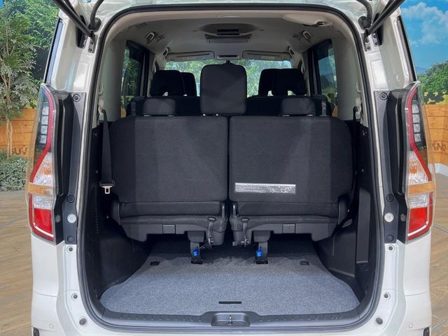 NISSAN SERENA  S-HYBRID 4WD 2022 Image 31